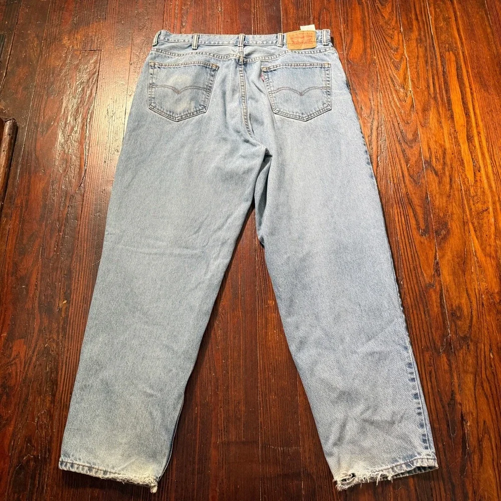 Vintage Levis 560 Jeans Mens 38x32 Blue Loose Fit Tapered Distress‎ Fade 90s Y2K